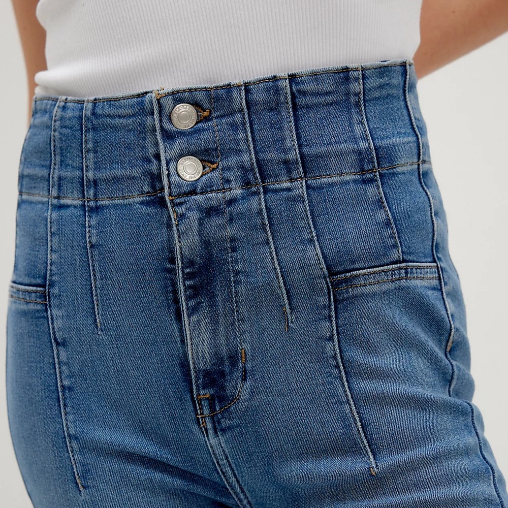 We The Free Jayde Light Blue Flare Jeans, 29 - Picture 3 of 7